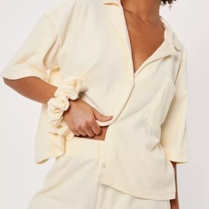 Terry cloth, pale yellow, set.